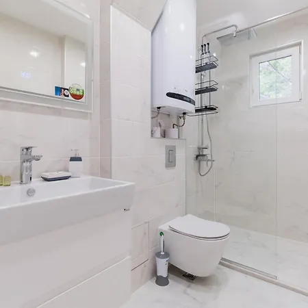 Apartament Gorgeous 2-bedroom Płowdiw