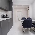アパート Gorgeous 2-bedroom